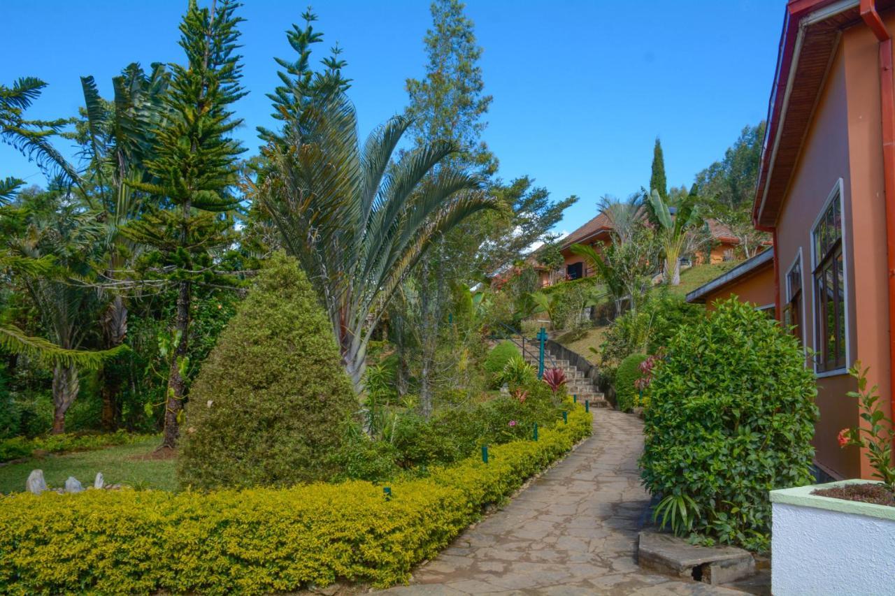 Andasibe Cyperus Hotel Moramanga Luaran gambar